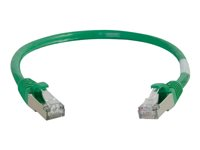 C2G Cat5e Booted Shielded (STP) Network Patch Cable - Kytkentäkaapeli - RJ-45 (uros) to RJ-45 (uros) - 2 m - STP - CAT 5e - valettu - vihreä 83831