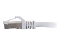 C2G Cat5e Booted Shielded (STP) Network Patch Cable - Kytkentäkaapeli - RJ-45 (uros) to RJ-45 (uros) - 3 m - STP - CAT 5e - valettu - valkoinen 83882